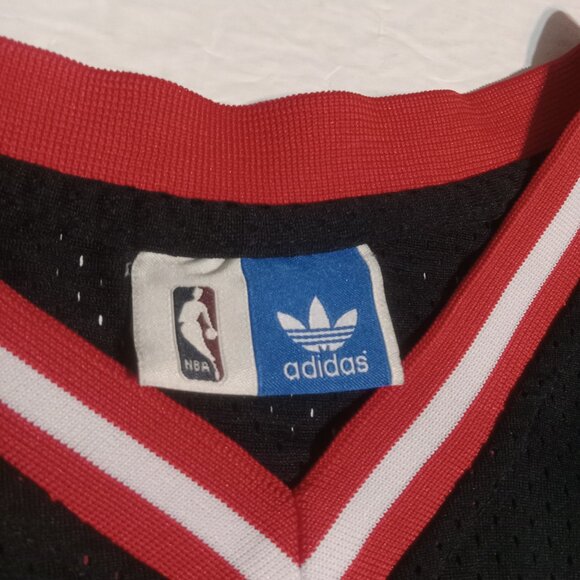 Adidas Men's Hardwood Classics Hakeem Olajuwon Houston Rockets BBall Jersey M - Picture 5 of 8